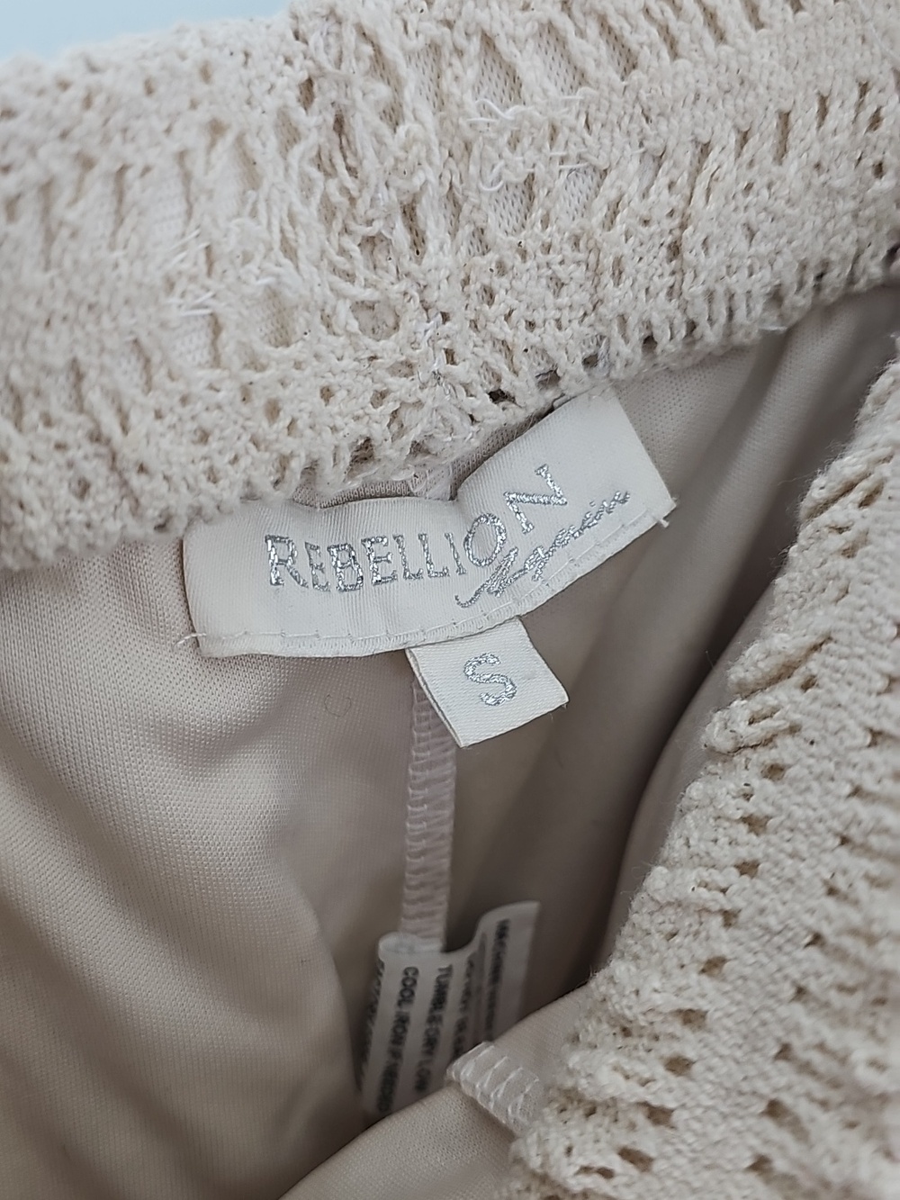 Rebellion Set Cream Crochet Crop Top And Short Pants Black Floral Trim. Size S - Picture 9 of 13